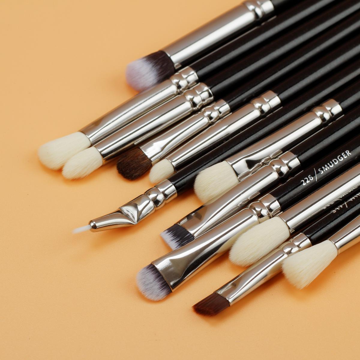 Bộ Cọ Trang Điểm Mắt Chuyên Nghiệp 12 Cây ZOEVA Complete Eye 12 0119